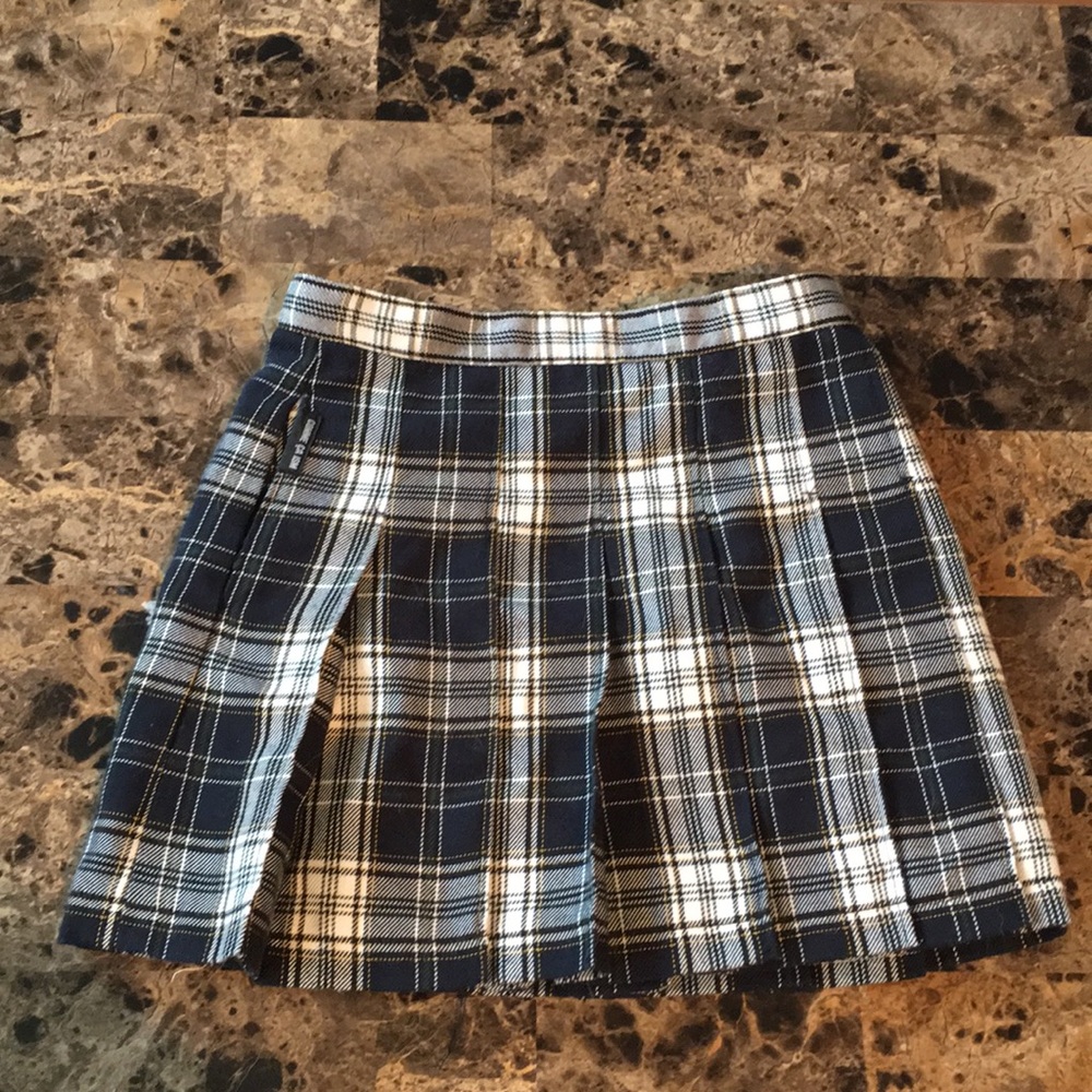 COMME CA ISM girl’s school skirts
